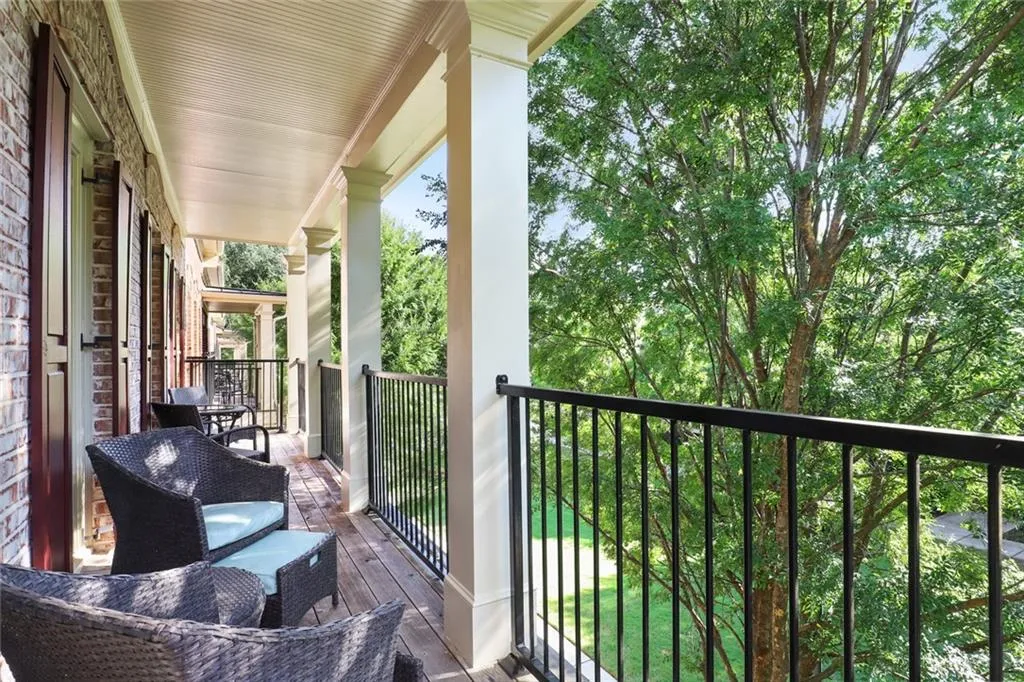619 Riverlawn Court, Atlanta, Georgia 30339, 4 Bedrooms Bedrooms, ,4 BathroomsBathrooms,Residential,Sold,619 Riverlawn Court,6936971