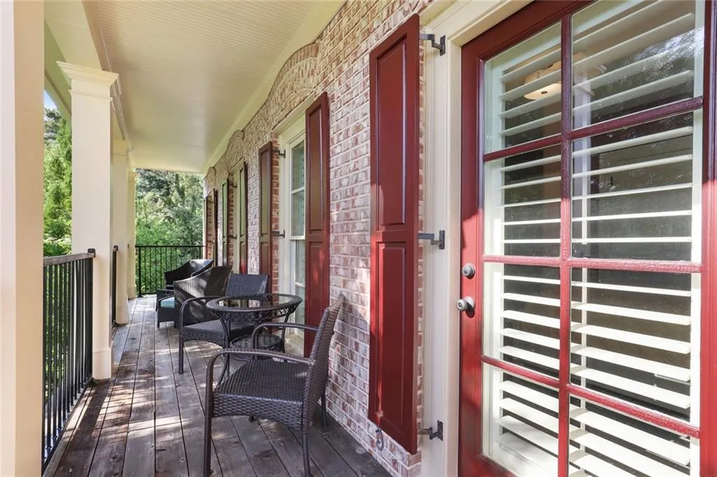 619 Riverlawn Court, Atlanta, Georgia 30339, 4 Bedrooms Bedrooms, ,4 BathroomsBathrooms,Residential,Sold,619 Riverlawn Court,6936971