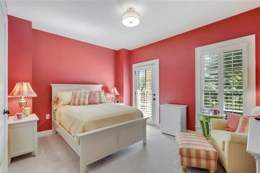 619 Riverlawn Court, Atlanta, Georgia 30339, 4 Bedrooms Bedrooms, ,4 BathroomsBathrooms,Residential,Sold,619 Riverlawn Court,6936971