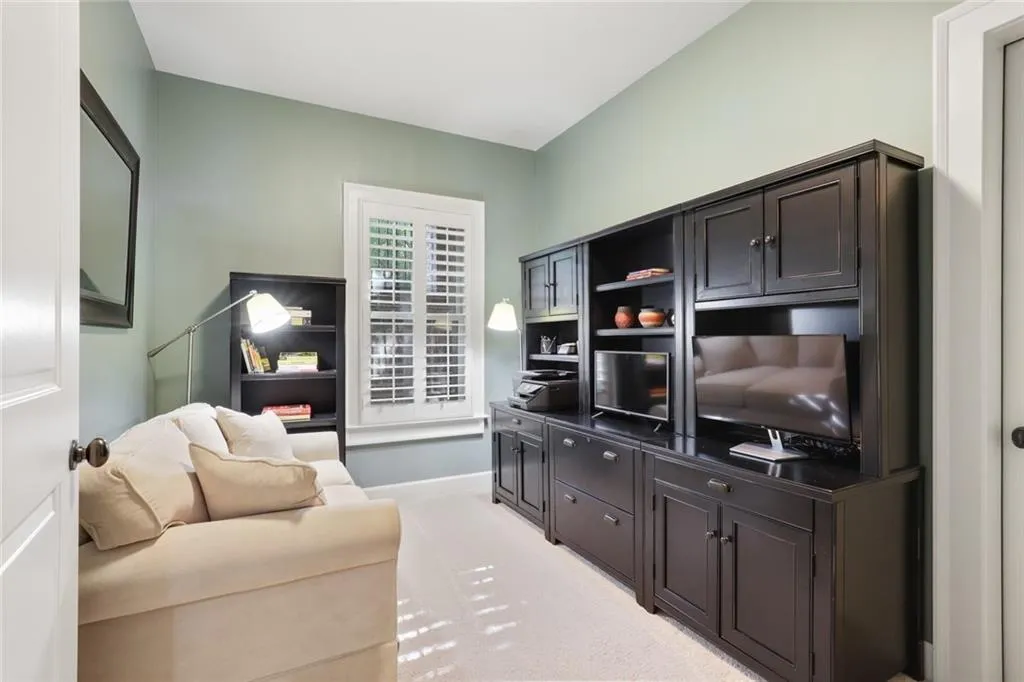 619 Riverlawn Court, Atlanta, Georgia 30339, 4 Bedrooms Bedrooms, ,4 BathroomsBathrooms,Residential,Sold,619 Riverlawn Court,6936971