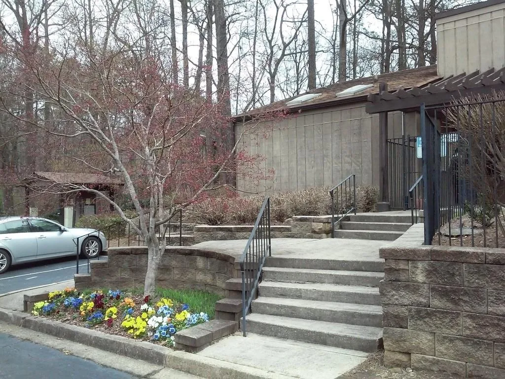 205 River Run Drive, Sandy Springs, Georgia 30350, 2 Bedrooms Bedrooms, ,2 BathroomsBathrooms,Residential,Sold,205 River Run Drive,6523272