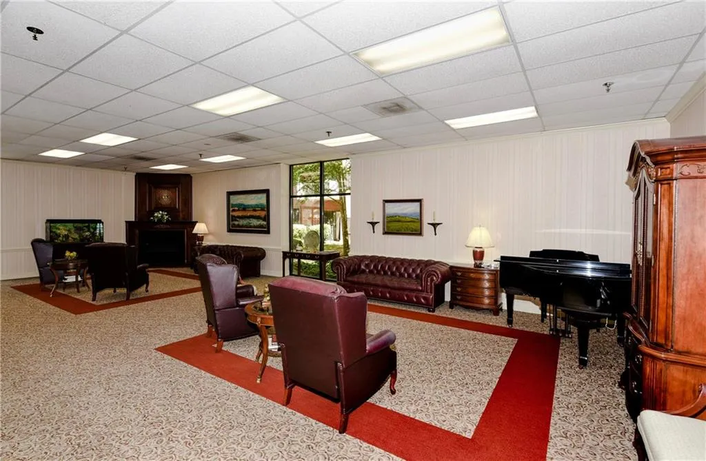 300 Johnson Ferry Road Ne Unit B514, Sandy Springs, Georgia 30328, 2 Bedrooms Bedrooms, ,2 BathroomsBathrooms,Residential,Sold,300 Johnson Ferry Road Ne Unit B514,6668799