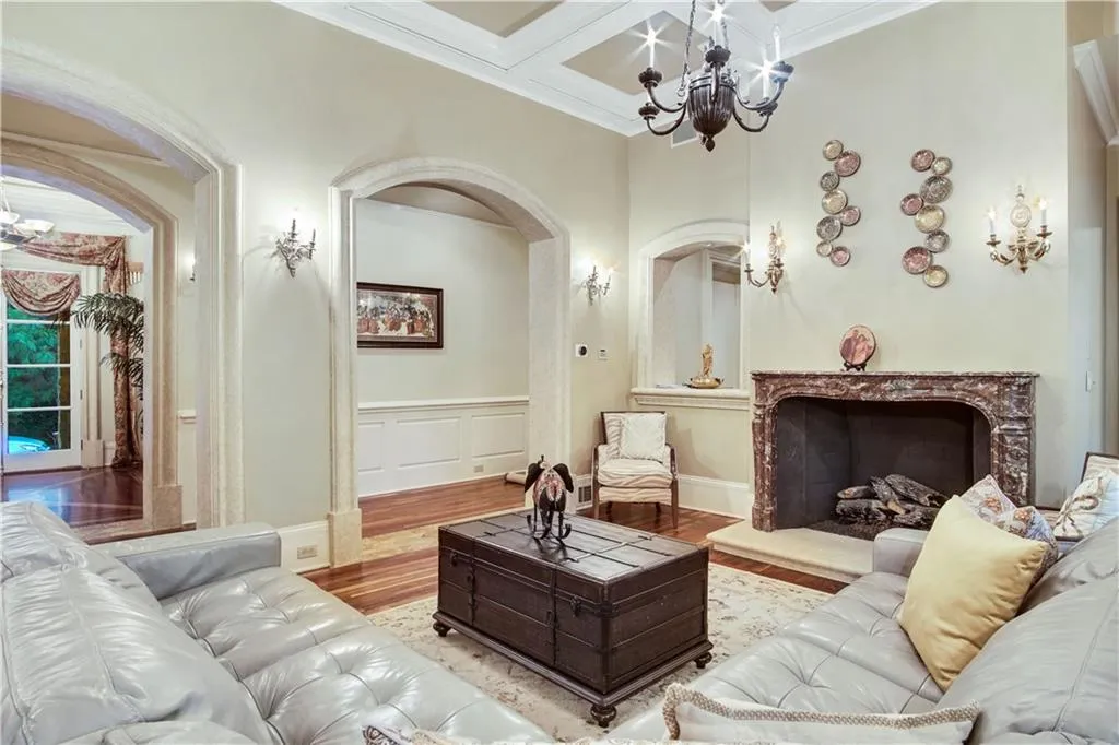 5151 Long Island Drive Nw, Atlanta, Georgia 30327, 5 Bedrooms Bedrooms, ,5 BathroomsBathrooms,Residential,Sold,5151 Long Island Drive Nw,6803747