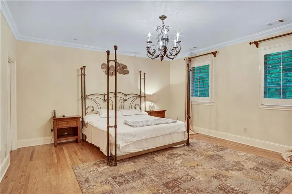 5151 Long Island Drive Nw, Atlanta, Georgia 30327, 5 Bedrooms Bedrooms, ,5 BathroomsBathrooms,Residential,Sold,5151 Long Island Drive Nw,6803747