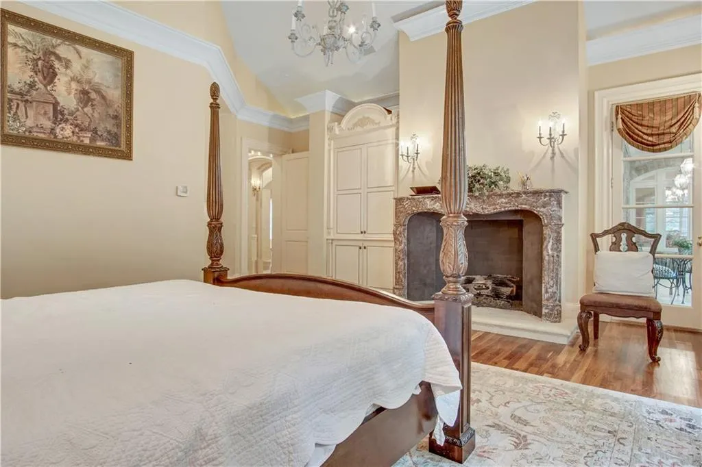 5151 Long Island Drive Nw, Atlanta, Georgia 30327, 5 Bedrooms Bedrooms, ,5 BathroomsBathrooms,Residential,Sold,5151 Long Island Drive Nw,6803747