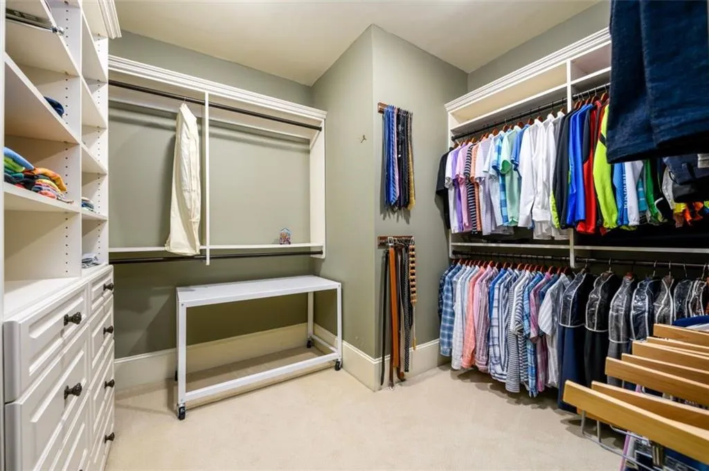 5332 Greenland Road Unit 102, Sandy Springs, Georgia 30342, 4 Bedrooms Bedrooms, ,4 BathroomsBathrooms,Residential,Sold,5332 Greenland Road Unit 102,7193665