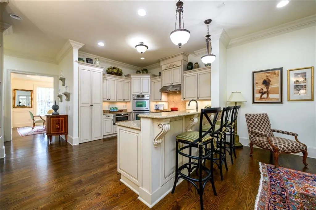 5332 Greenland Road Unit 102, Sandy Springs, Georgia 30342, 4 Bedrooms Bedrooms, ,4 BathroomsBathrooms,Residential,Sold,5332 Greenland Road Unit 102,7193665