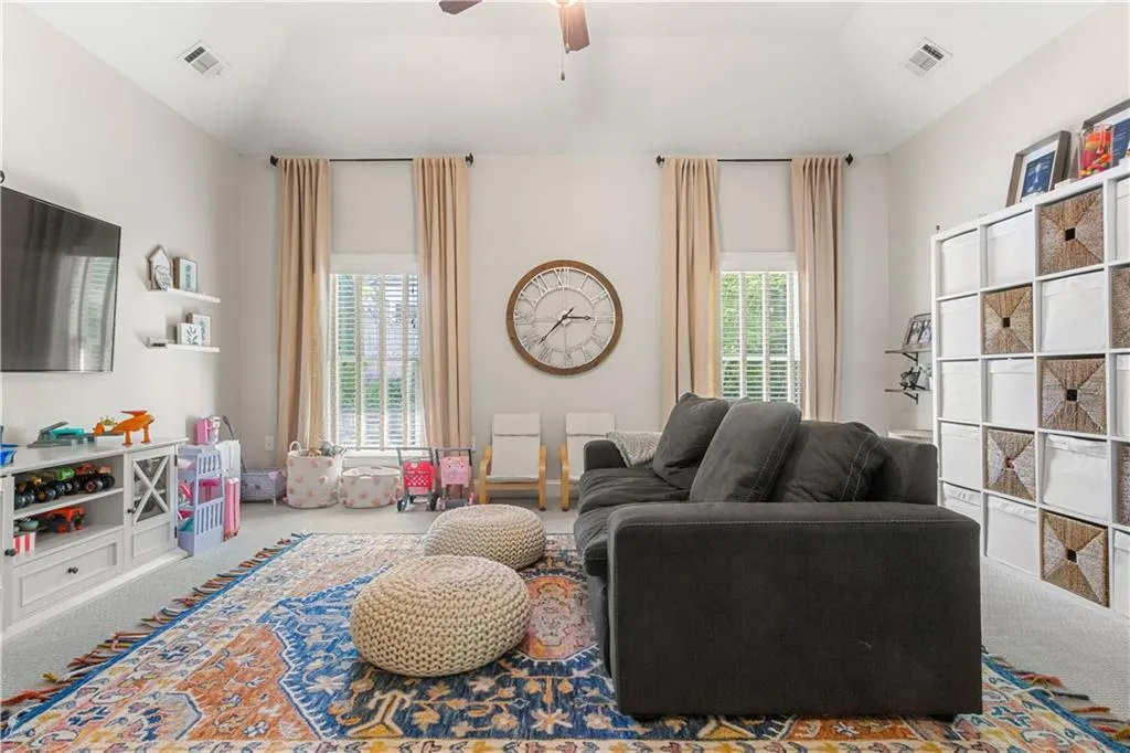 4605 Peachtree Dunwoody Road, Sandy Springs, Georgia 30342, 5 Bedrooms Bedrooms, ,4 BathroomsBathrooms,Residential,Sold,4605 Peachtree Dunwoody Road,7202941