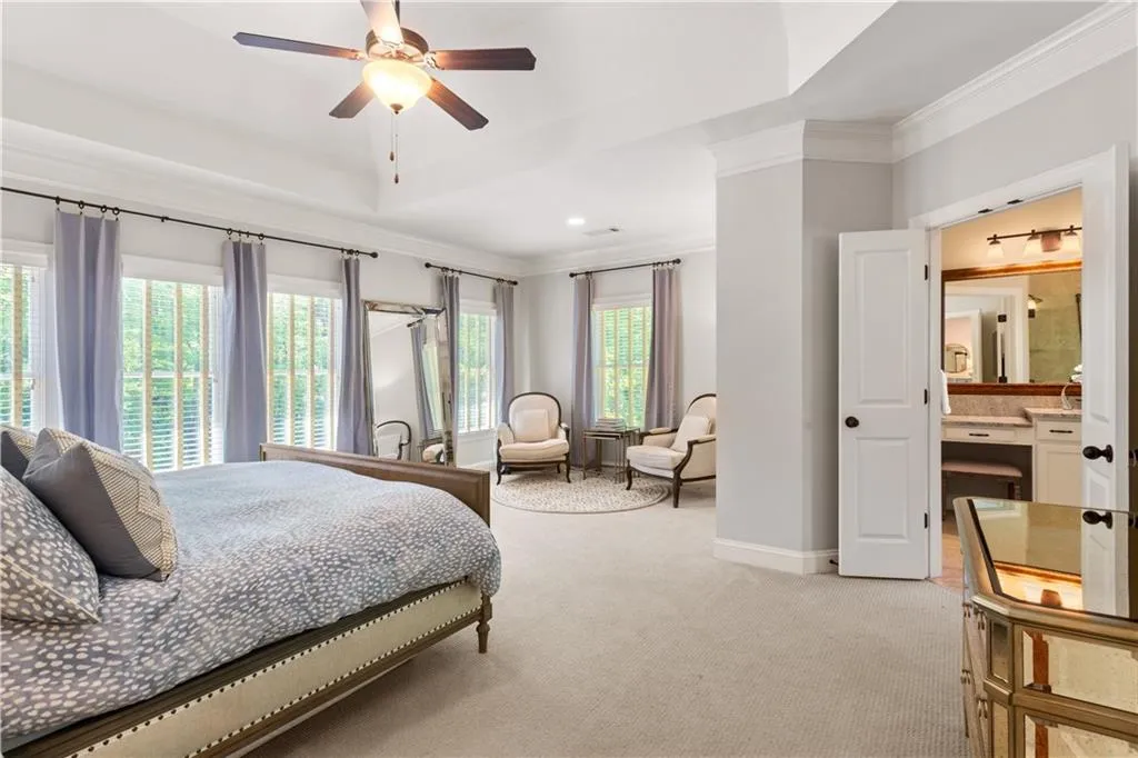 4605 Peachtree Dunwoody Road, Sandy Springs, Georgia 30342, 5 Bedrooms Bedrooms, ,4 BathroomsBathrooms,Residential,Sold,4605 Peachtree Dunwoody Road,7202941