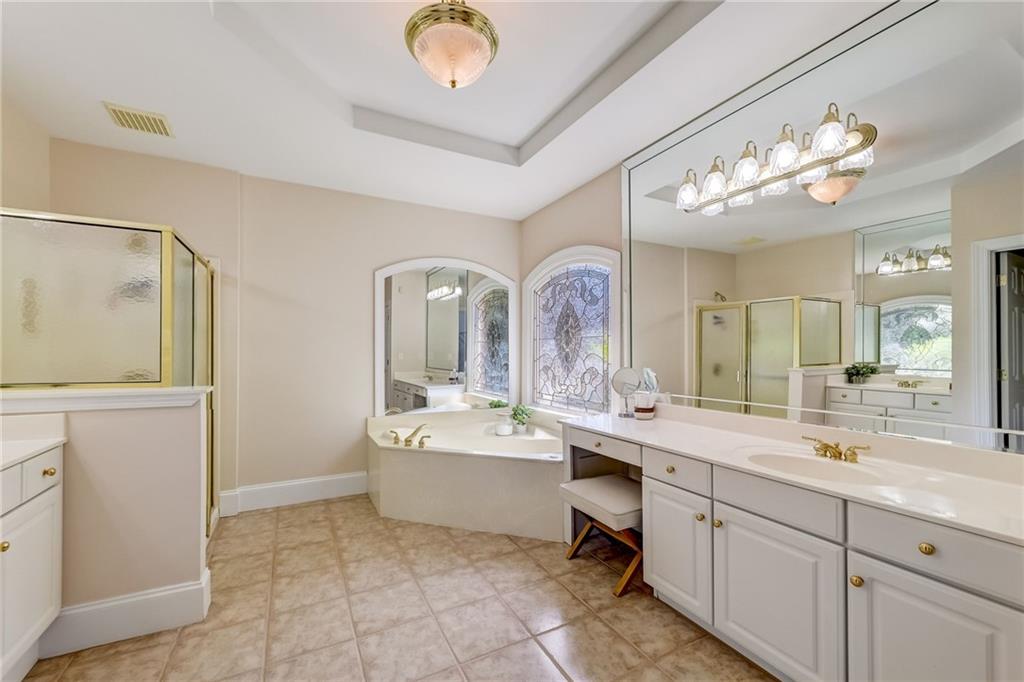 225 Westminster Place, Sandy Springs, Georgia 30350, 5 Bedrooms Bedrooms, ,4 BathroomsBathrooms,Residential,Sold,225 Westminster Place,7249981