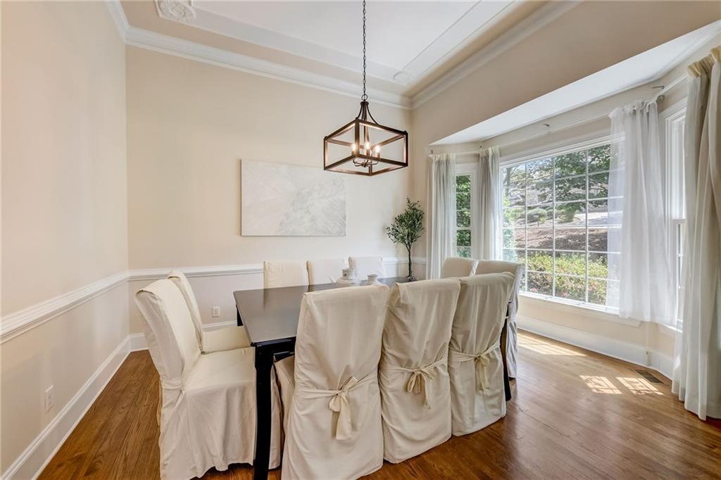 225 Westminster Place, Sandy Springs, Georgia 30350, 5 Bedrooms Bedrooms, ,4 BathroomsBathrooms,Residential,Sold,225 Westminster Place,7249981