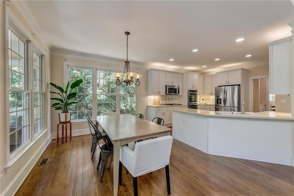 225 Westminster Place, Sandy Springs, Georgia 30350, 5 Bedrooms Bedrooms, ,4 BathroomsBathrooms,Residential,Sold,225 Westminster Place,7249981