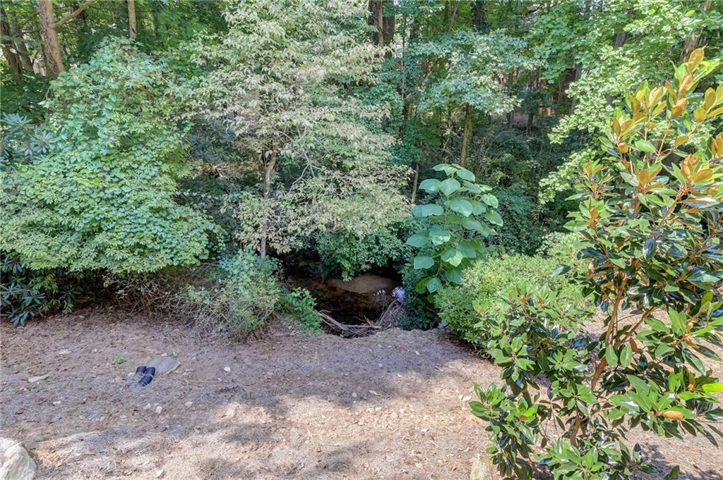 225 Westminster Place, Sandy Springs, Georgia 30350, 5 Bedrooms Bedrooms, ,4 BathroomsBathrooms,Residential,Sold,225 Westminster Place,7249981