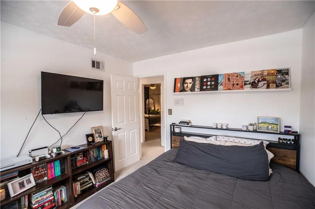 290 Winding River Drive Unit F, Sandy Springs, Georgia 30350, 3 Bedrooms Bedrooms, ,2 BathroomsBathrooms,Residential,Sold,290 Winding River Drive Unit F,7236875 290 Winding River Drive Unit F, Sandy Springs, Georgia 30350, 3 Bedrooms Bedrooms, ,2 BathroomsBathrooms,Residential,Sold,290 Winding River Drive Unit F,7236875