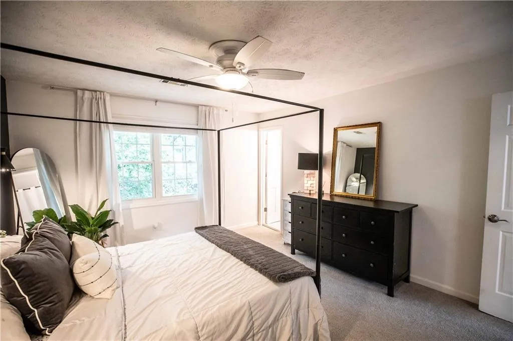 290 Winding River Drive Unit F, Sandy Springs, Georgia 30350, 3 Bedrooms Bedrooms, ,2 BathroomsBathrooms,Residential,Sold,290 Winding River Drive Unit F,7236875 290 Winding River Drive Unit F, Sandy Springs, Georgia 30350, 3 Bedrooms Bedrooms, ,2 BathroomsBathrooms,Residential,Sold,290 Winding River Drive Unit F,7236875