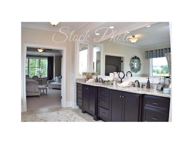 15 Spalding Court, Sandy Springs, Georgia 30350, 5 Bedrooms Bedrooms, ,4 BathroomsBathrooms,Residential,Sold,15 Spalding Court,5821721
