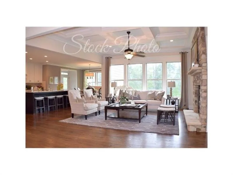 15 Spalding Court, Sandy Springs, Georgia 30350, 5 Bedrooms Bedrooms, ,4 BathroomsBathrooms,Residential,Sold,15 Spalding Court,5821721