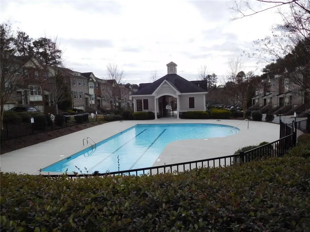 1940 Cobblestone Circle Ne Unit 1940, Brookhaven, Georgia 30319, 3 Bedrooms Bedrooms, ,3 BathroomsBathrooms,Residential,Sold,1940 Cobblestone Circle Ne Unit 1940,5798603
