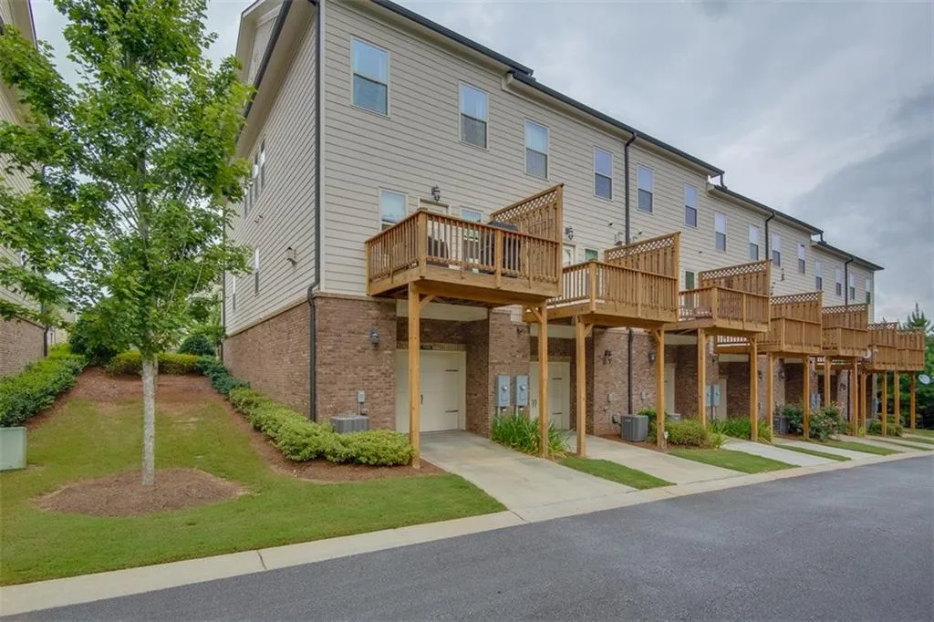 7535 Highland Bluff Unit 0, Sandy Springs, Georgia 30328, 3 Bedrooms Bedrooms, ,3 BathroomsBathrooms,Residential,Sold,7535 Highland Bluff Unit 0,5886556