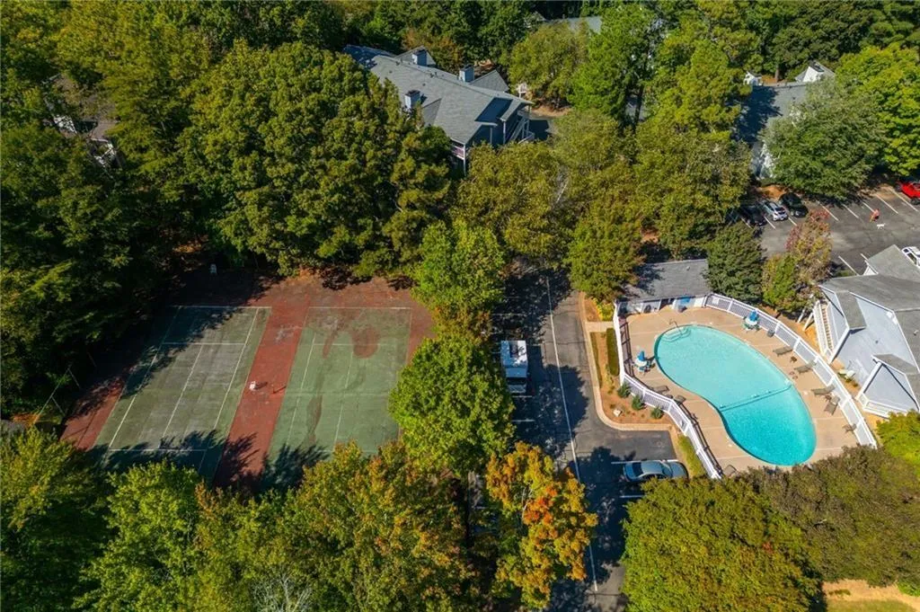 707 Gettysburg Place, Atlanta, Georgia 30350, 2 Bedrooms Bedrooms, ,1 BathroomBathrooms,Residential,For Sale,707 Gettysburg Place,7675420