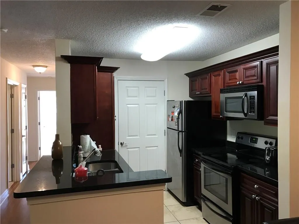 7201 Santa Fe Parkway, Atlanta, Georgia 30350, 3 Bedrooms Bedrooms, ,2 BathroomsBathrooms,Residential,Sold,7201 Santa Fe Parkway,5937413