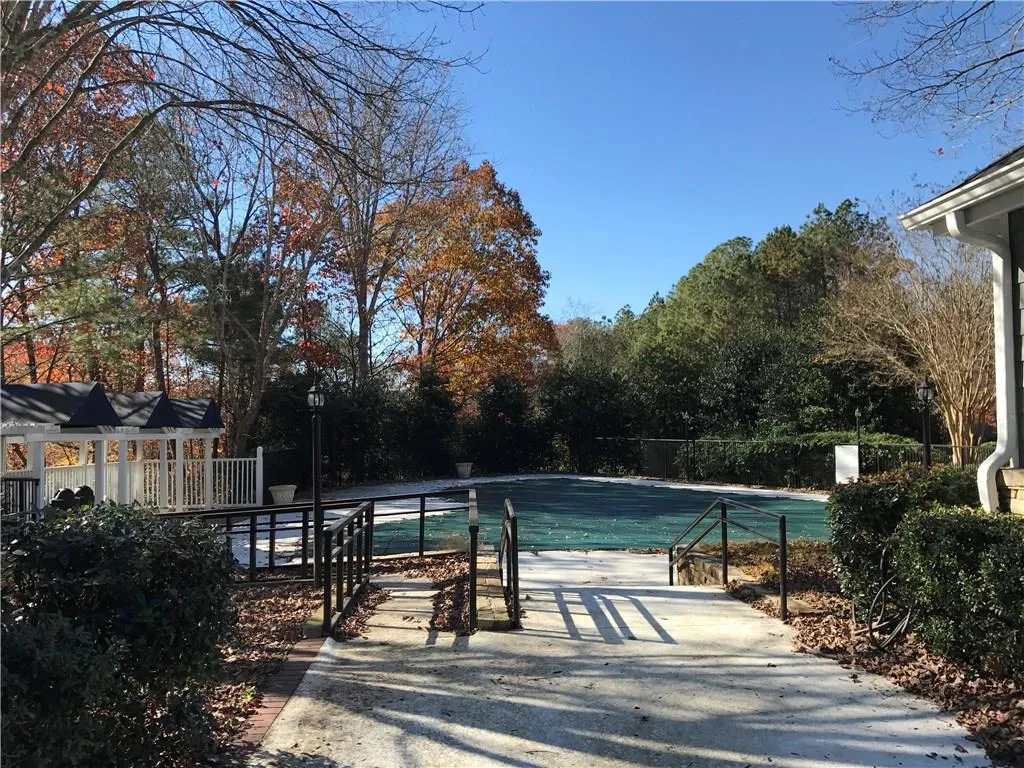 7201 Santa Fe Parkway, Atlanta, Georgia 30350, 3 Bedrooms Bedrooms, ,2 BathroomsBathrooms,Residential,Sold,7201 Santa Fe Parkway,5937413