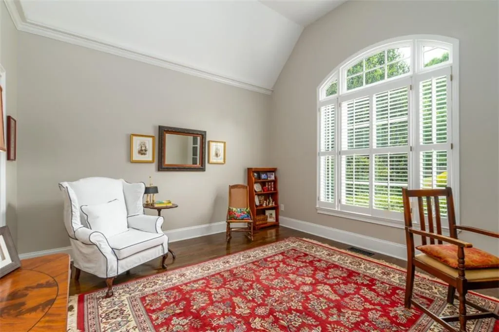 635 Eaton Place, Sandy Springs, Georgia 30350, 5 Bedrooms Bedrooms, ,4 BathroomsBathrooms,Residential,Sold,635 Eaton Place,6875654
