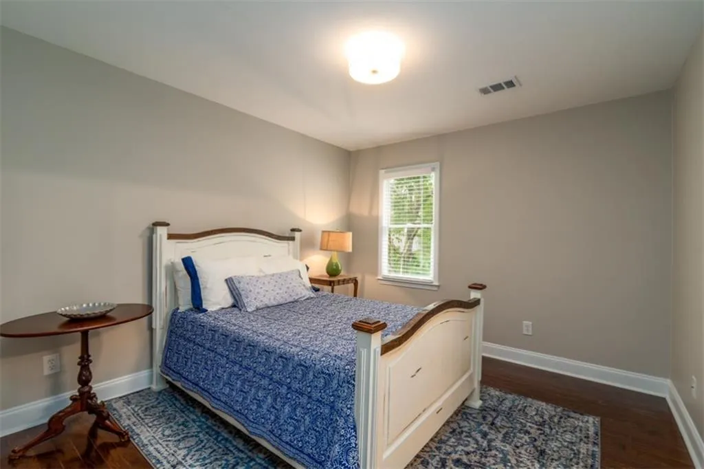 635 Eaton Place, Sandy Springs, Georgia 30350, 5 Bedrooms Bedrooms, ,4 BathroomsBathrooms,Residential,Sold,635 Eaton Place,6875654