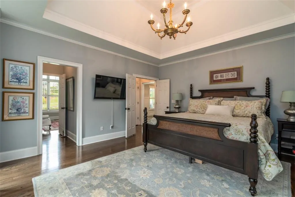 635 Eaton Place, Sandy Springs, Georgia 30350, 5 Bedrooms Bedrooms, ,4 BathroomsBathrooms,Residential,Sold,635 Eaton Place,6875654