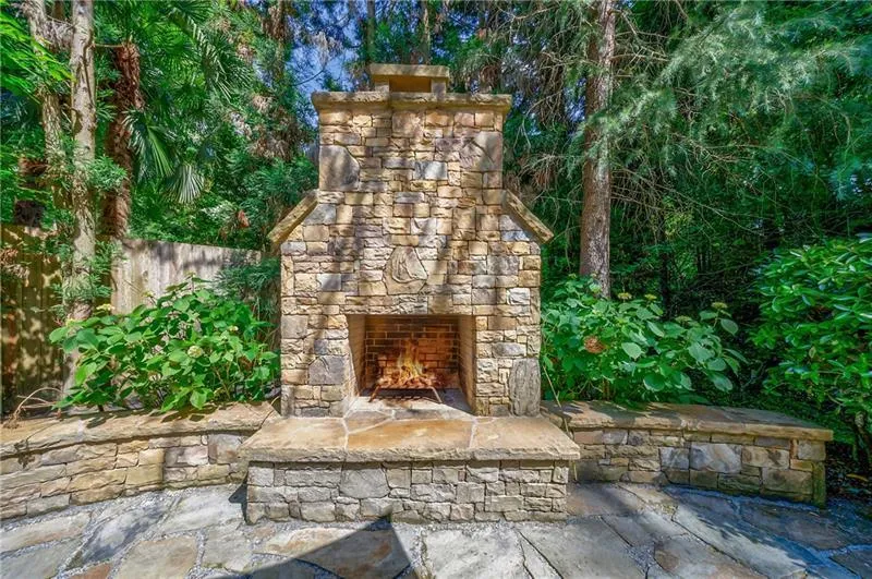 1255 Beech Haven Road N, Atlanta, Georgia 30324, 5 Bedrooms Bedrooms, ,5 BathroomsBathrooms,Residential,For Sale,1255 Beech Haven Road N,7672096