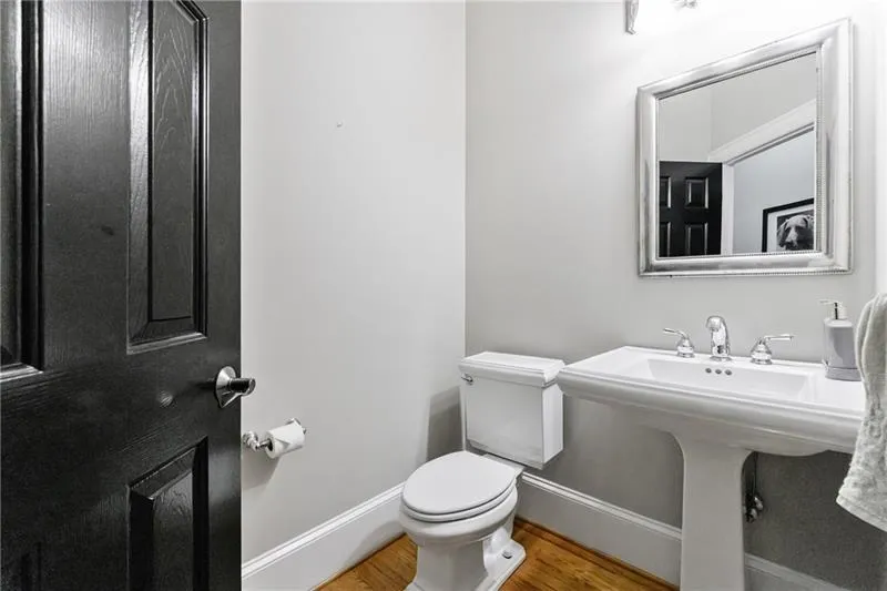 1255 Beech Haven Road N, Atlanta, Georgia 30324, 5 Bedrooms Bedrooms, ,5 BathroomsBathrooms,Residential,For Sale,1255 Beech Haven Road N,7672096