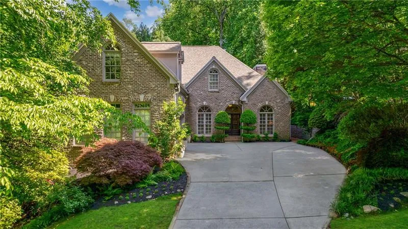 1255 Beech Haven Road N, Atlanta, Georgia 30324, 5 Bedrooms Bedrooms, ,5 BathroomsBathrooms,Residential,For Sale,1255 Beech Haven Road N,7672096