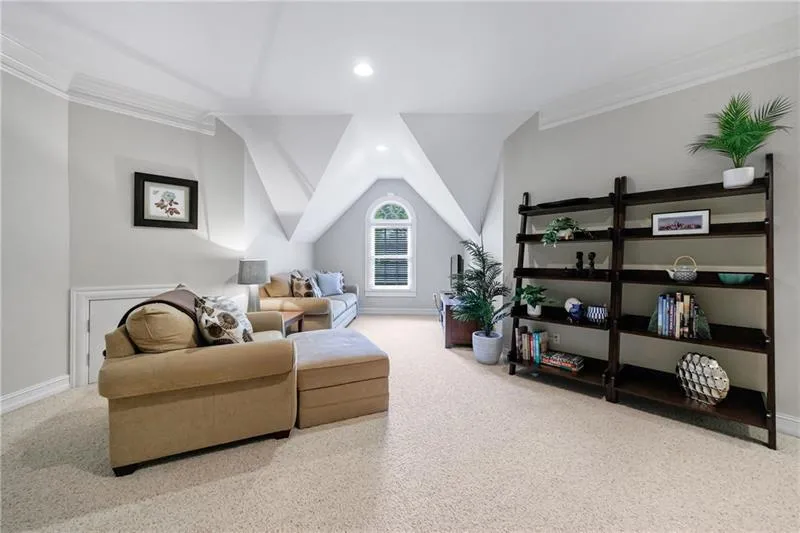 1255 Beech Haven Road N, Atlanta, Georgia 30324, 5 Bedrooms Bedrooms, ,5 BathroomsBathrooms,Residential,For Sale,1255 Beech Haven Road N,7672096