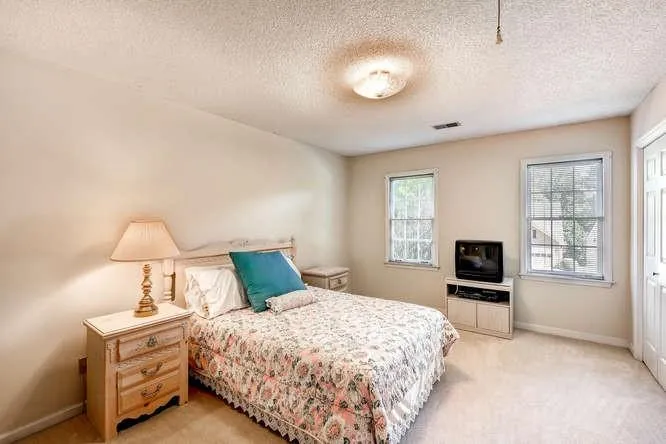 7385 Talbot Colony, Sandy Springs, Georgia 30328, 3 Bedrooms Bedrooms, ,2 BathroomsBathrooms,Residential,Sold,7385 Talbot Colony,5760669