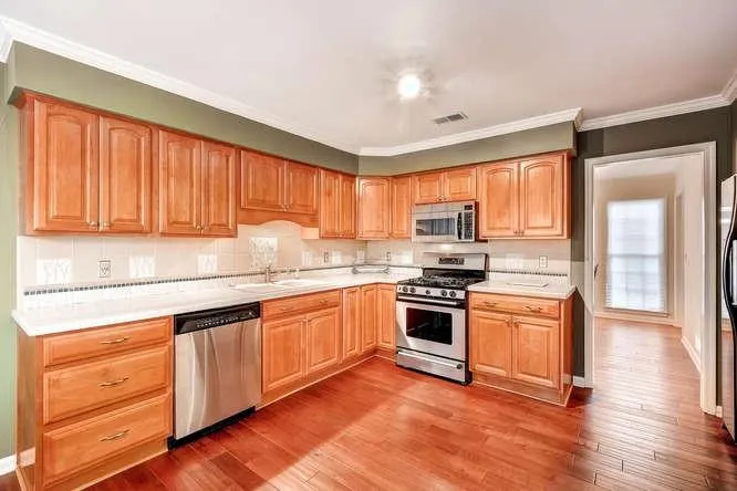 7385 Talbot Colony, Sandy Springs, Georgia 30328, 3 Bedrooms Bedrooms, ,2 BathroomsBathrooms,Residential,Sold,7385 Talbot Colony,5760669