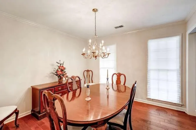 7385 Talbot Colony, Sandy Springs, Georgia 30328, 3 Bedrooms Bedrooms, ,2 BathroomsBathrooms,Residential,Sold,7385 Talbot Colony,5760669
