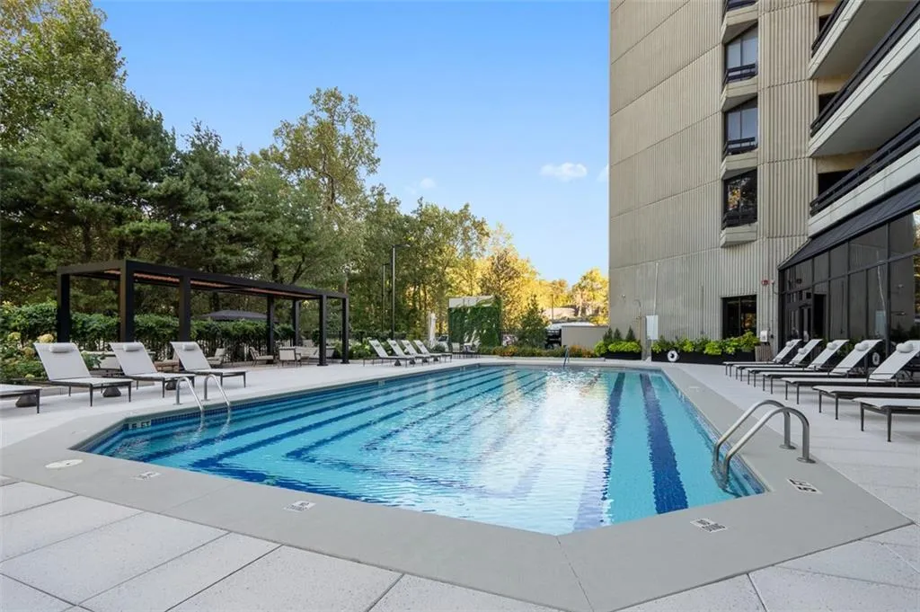 2660 Peachtree Road Nw Unit 19a, Atlanta, Georgia 30305, 1 Bedroom Bedrooms, ,1 BathroomBathrooms,Residential,For Sale,2660 Peachtree Road Nw Unit 19a,7661684 2660 Peachtree Road Nw Unit 19a, Atlanta, Georgia 30305, 1 Bedroom Bedrooms, ,1 BathroomBathrooms,Residential,For Sale,2660 Peachtree Road Nw Unit 19a,7661684