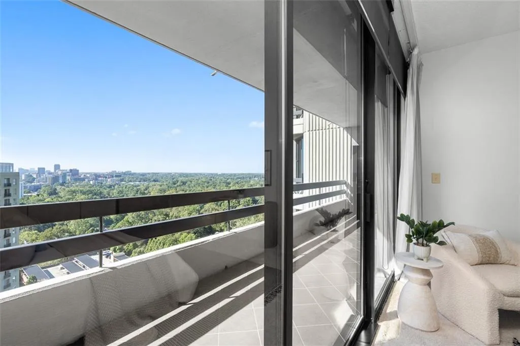 2660 Peachtree Road Nw Unit 19a, Atlanta, Georgia 30305, 1 Bedroom Bedrooms, ,1 BathroomBathrooms,Residential,For Sale,2660 Peachtree Road Nw Unit 19a,7661684 2660 Peachtree Road Nw Unit 19a, Atlanta, Georgia 30305, 1 Bedroom Bedrooms, ,1 BathroomBathrooms,Residential,For Sale,2660 Peachtree Road Nw Unit 19a,7661684