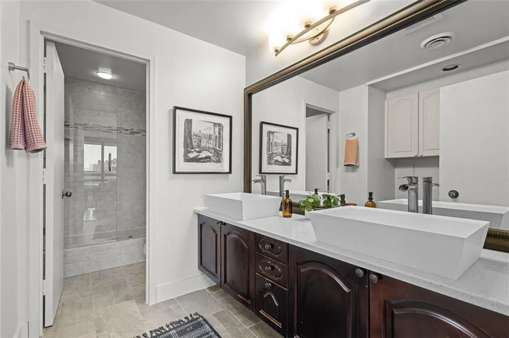 2660 Peachtree Road Nw Unit 19a, Atlanta, Georgia 30305, 1 Bedroom Bedrooms, ,1 BathroomBathrooms,Residential,For Sale,2660 Peachtree Road Nw Unit 19a,7661684 2660 Peachtree Road Nw Unit 19a, Atlanta, Georgia 30305, 1 Bedroom Bedrooms, ,1 BathroomBathrooms,Residential,For Sale,2660 Peachtree Road Nw Unit 19a,7661684