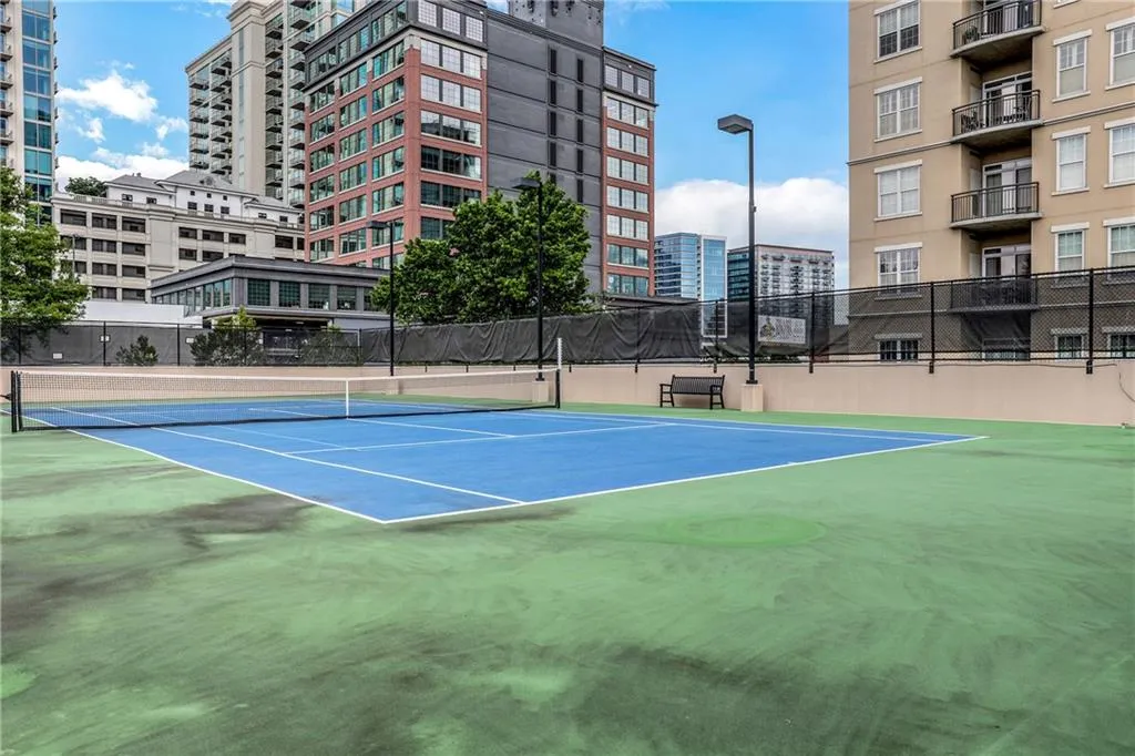325 E Paces Ferry Road Ne Unit 1910, Atlanta, Georgia 30305, 1 Bedroom Bedrooms, ,1 BathroomBathrooms,Residential,For Sale,325 E Paces Ferry Road Ne Unit 1910,7667553