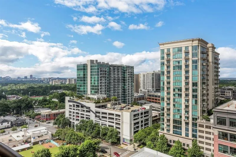 325 E Paces Ferry Road Ne Unit 1910, Atlanta, Georgia 30305, 1 Bedroom Bedrooms, ,1 BathroomBathrooms,Residential,For Sale,325 E Paces Ferry Road Ne Unit 1910,7667553