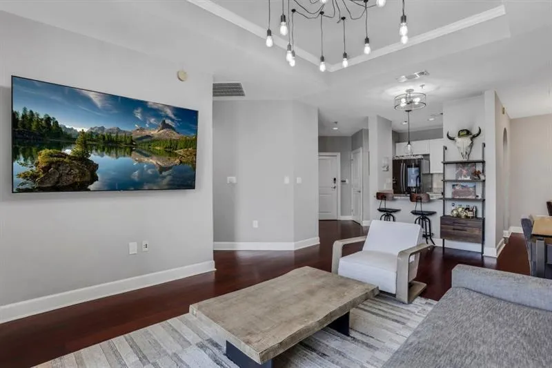 325 E Paces Ferry Road Ne Unit 1910, Atlanta, Georgia 30305, 1 Bedroom Bedrooms, ,1 BathroomBathrooms,Residential,For Sale,325 E Paces Ferry Road Ne Unit 1910,7667553