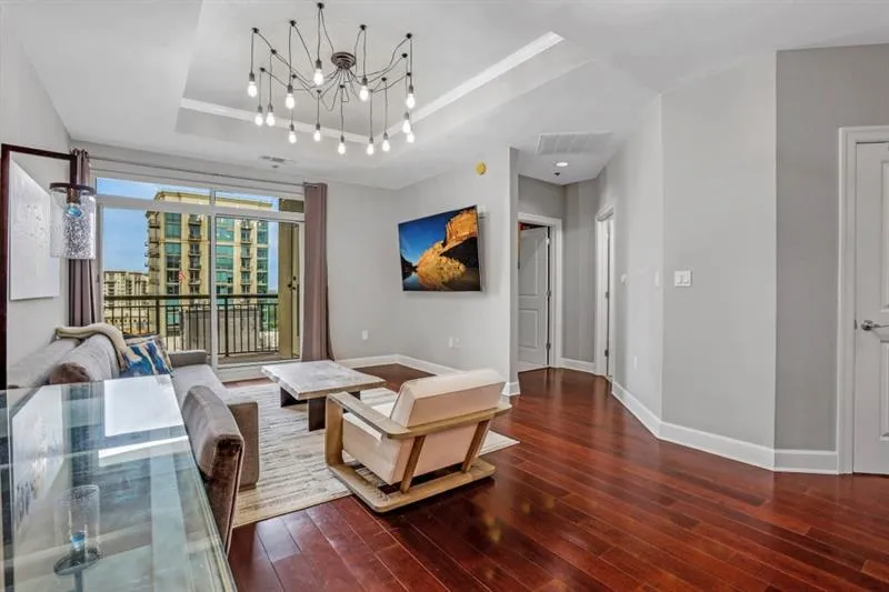 325 E Paces Ferry Road Ne Unit 1910, Atlanta, Georgia 30305, 1 Bedroom Bedrooms, ,1 BathroomBathrooms,Residential,For Sale,325 E Paces Ferry Road Ne Unit 1910,7667553