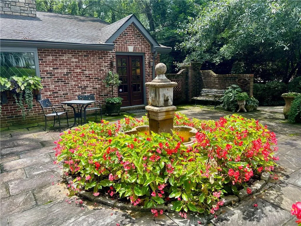 1488 Peachtree Battle Avenue Nw, Atlanta, Georgia 30327, 5 Bedrooms Bedrooms, 0 ,5 BathroomsBathrooms,Residential,For Sale,1488 Peachtree Battle Avenue Nw,7845229
