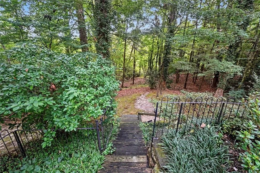 1488 Peachtree Battle Avenue Nw, Atlanta, Georgia 30327, 5 Bedrooms Bedrooms, 0 ,5 BathroomsBathrooms,Residential,For Sale,1488 Peachtree Battle Avenue Nw,7845229