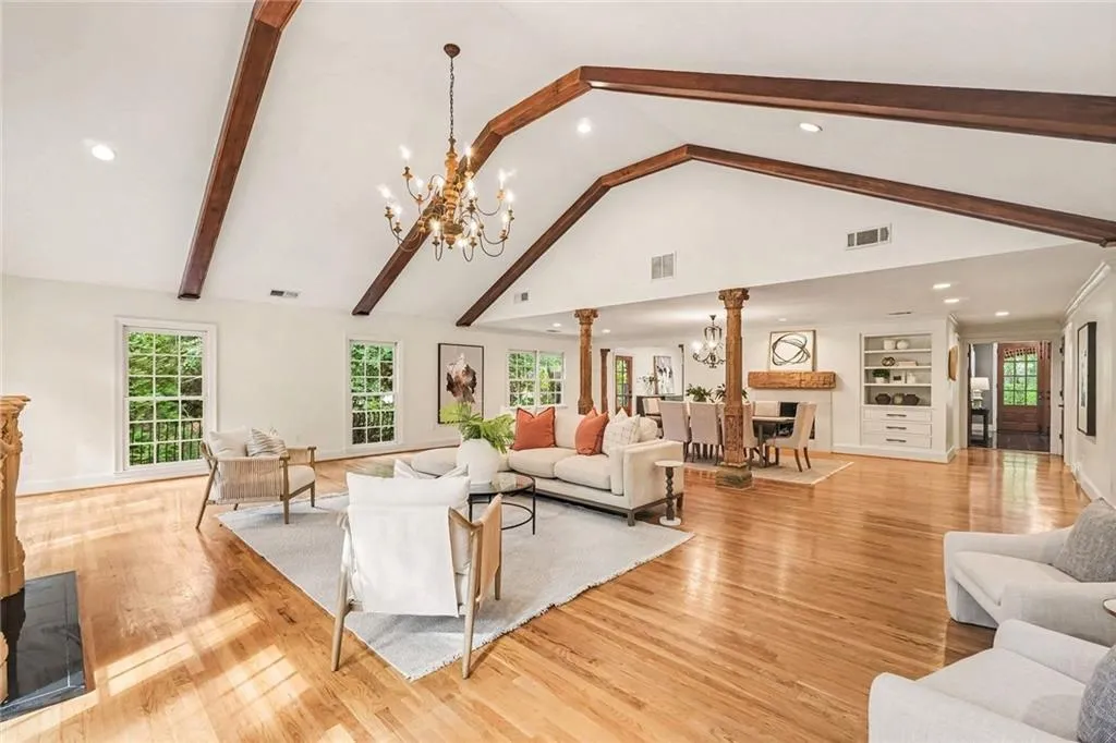 1488 Peachtree Battle Avenue Nw, Atlanta, Georgia 30327, 5 Bedrooms Bedrooms, 0 ,5 BathroomsBathrooms,Residential,For Sale,1488 Peachtree Battle Avenue Nw,7845229