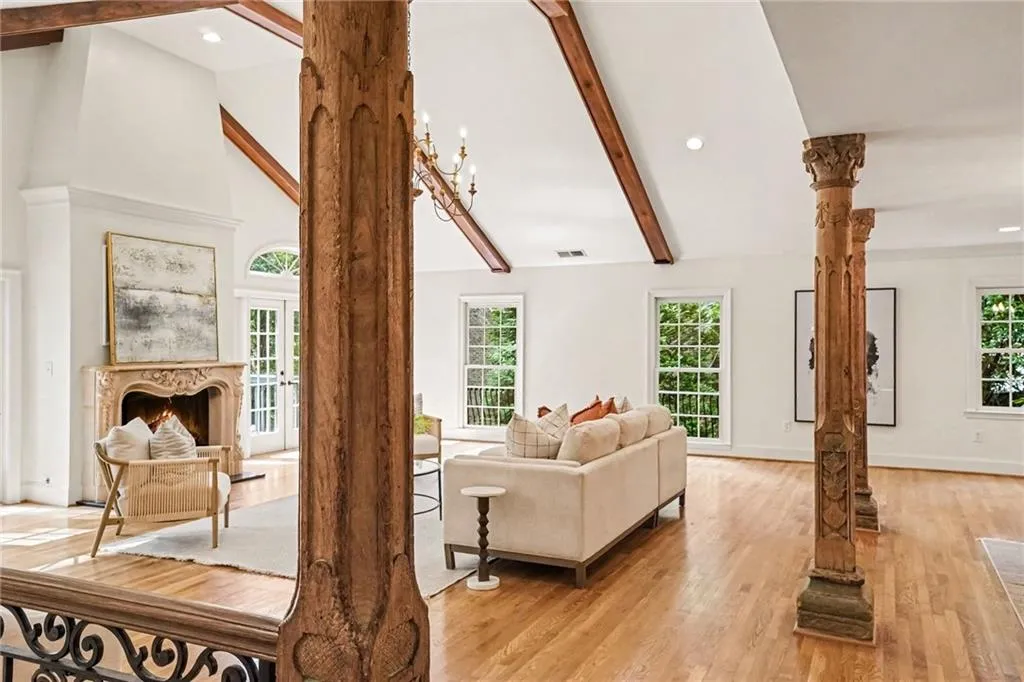 1488 Peachtree Battle Avenue Nw, Atlanta, Georgia 30327, 5 Bedrooms Bedrooms, 0 ,5 BathroomsBathrooms,Residential,For Sale,1488 Peachtree Battle Avenue Nw,7845229