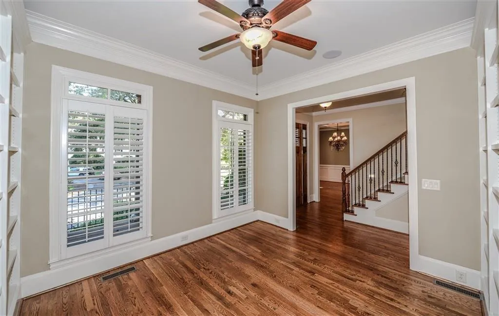1093 Dunroven Drive, Sandy Springs, Georgia 30342, 4 Bedrooms Bedrooms, ,4 BathroomsBathrooms,Residential,Sold,1093 Dunroven Drive,5755387