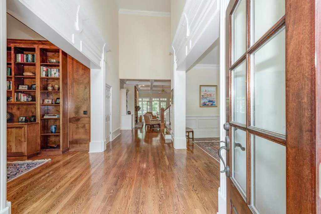4595 Peachtree Dunwoody Road, Atlanta, Georgia 30342, 5 Bedrooms Bedrooms, ,4 BathroomsBathrooms,Residential,Sold,4595 Peachtree Dunwoody Road,5700878