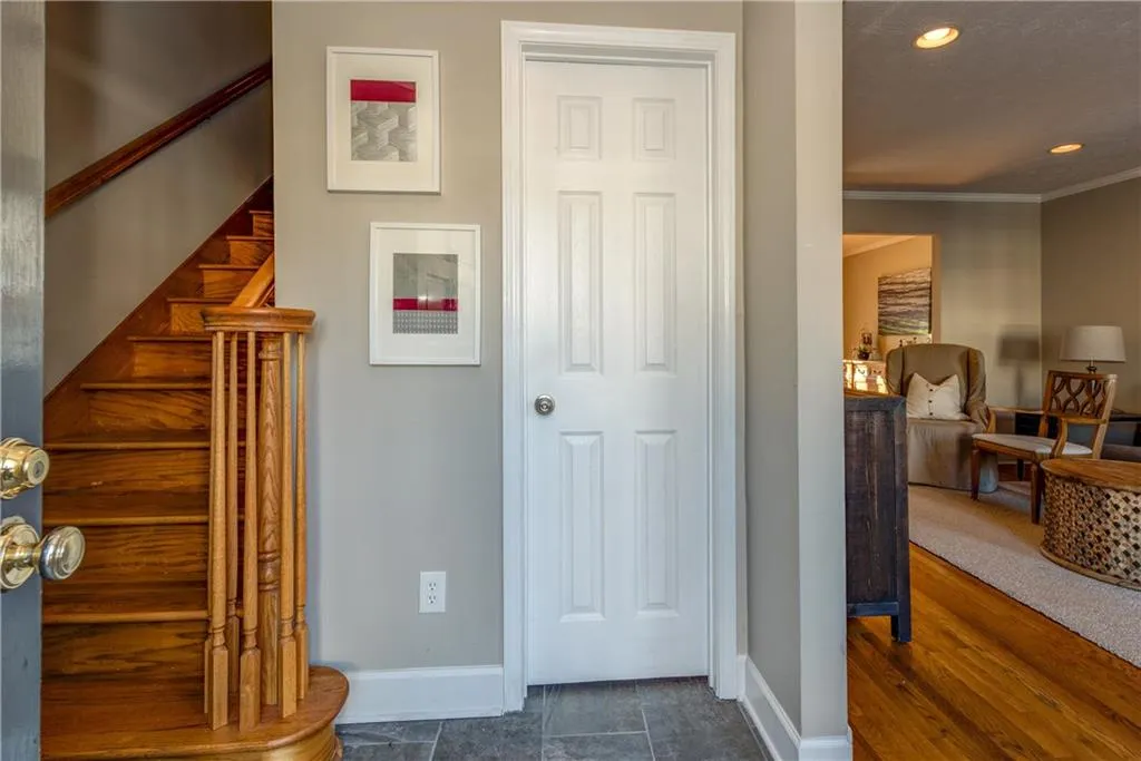10 Spring Green Place Nw, Atlanta, Georgia 30318, 2 Bedrooms Bedrooms, ,2 BathroomsBathrooms,Residential,Sold,10 Spring Green Place Nw,5974377